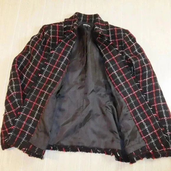 Kasper Tweed Tartan Plaid Blazer Black Red Size 4 Fringe Hem Open Front - Picture 6 of 7